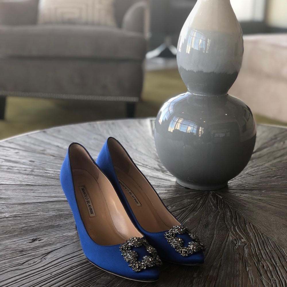 Manolo Blahnik Hangisi Blue Satin pump (70mm) heel - Picture 6 of 6